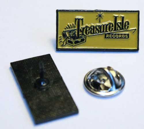 metal pin - TREASURE ISLE