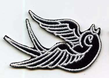 SWALLOW (right) - embroidered patch