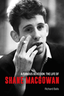 Una devoción furiosa: La historia autorizada de SHANE MACGOWAN - libro (ingl.)